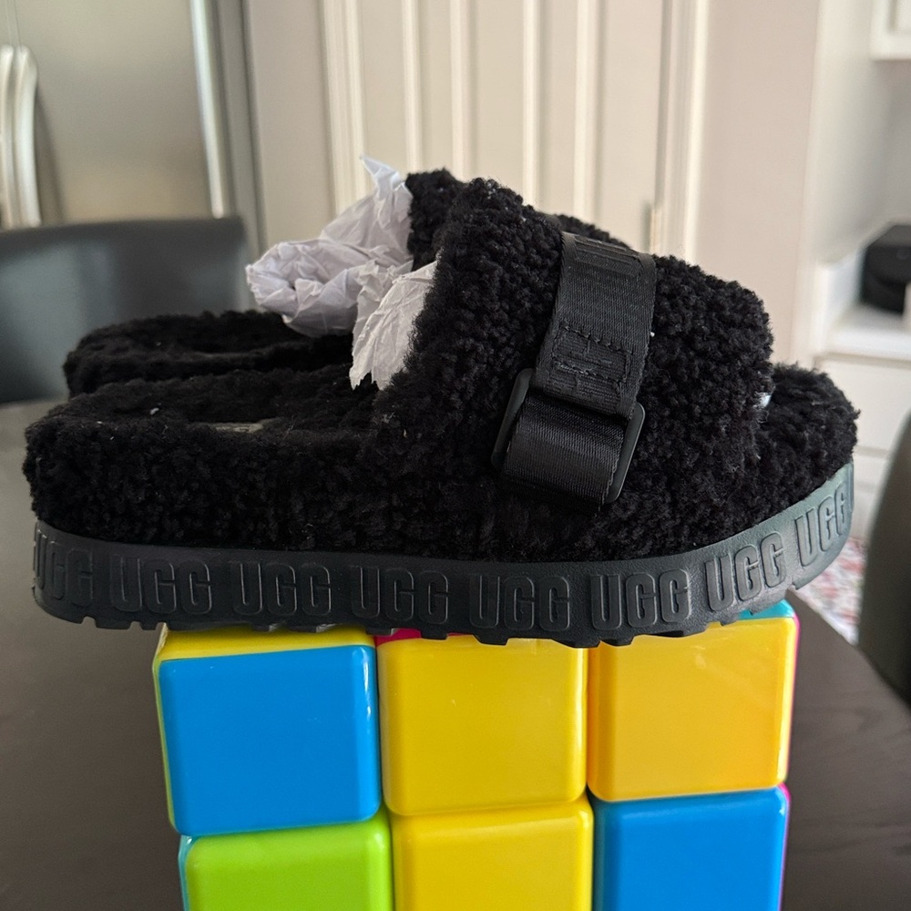 UGG Black Fuzzy Open-Toe Slides - Picture 4 of 16